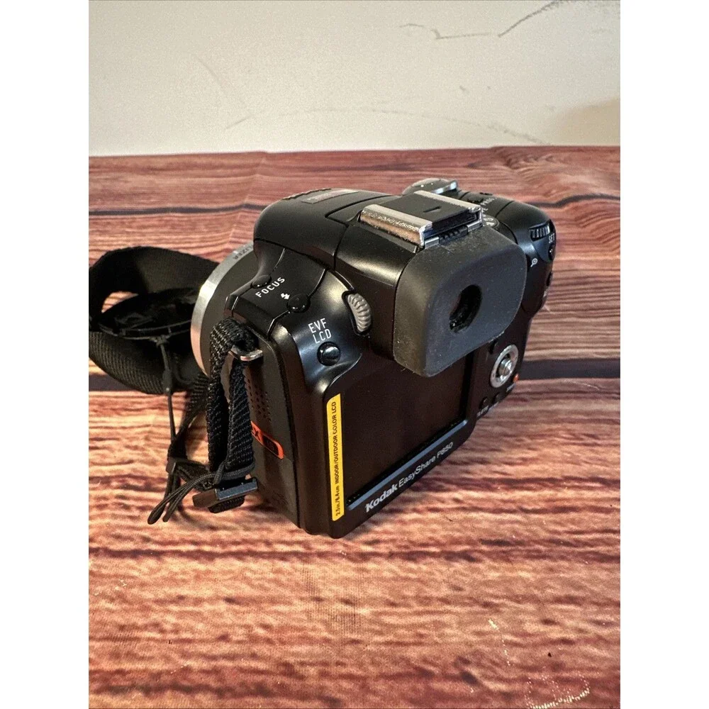 Black Kodak EasyShare P850 5.1MP LCD Digital ONLY - READ - WORKING